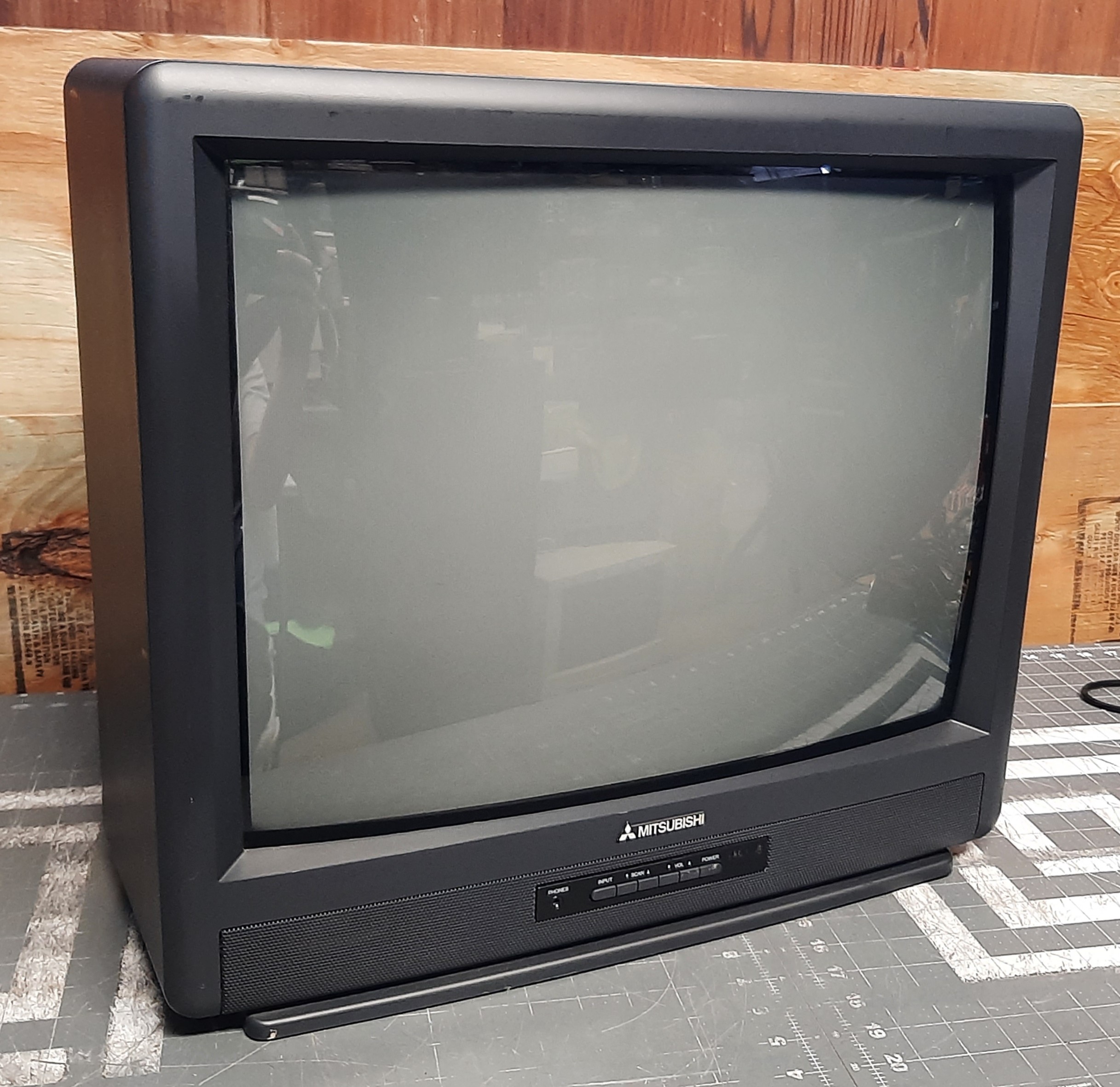 Mitsubishi CS-20201 | CRT Database